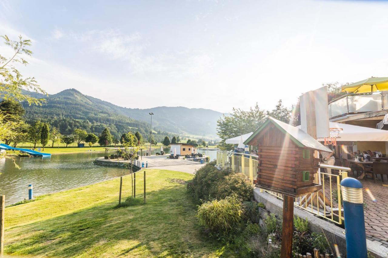 Am Badesee Lassing Apartamento *